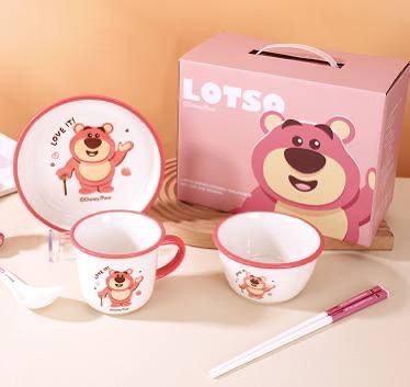 Lotso porcelain set